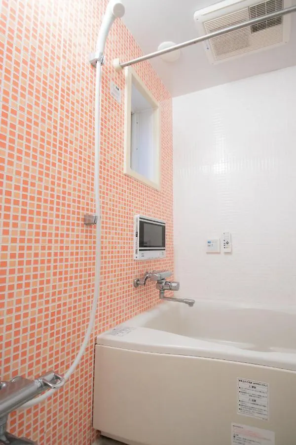 Amp Flat Tenjin Fukuoka 0*,  Japán